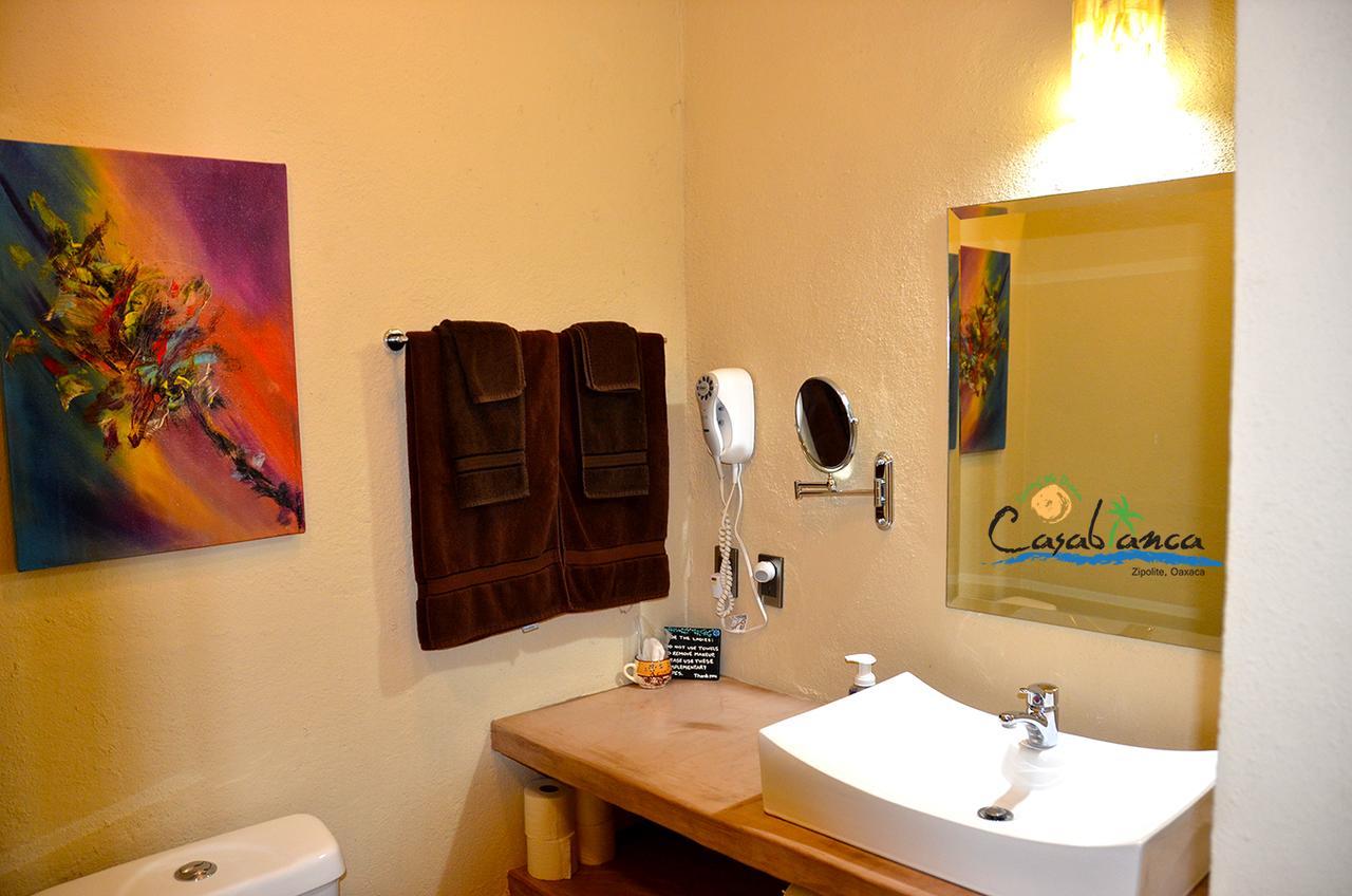 Casablanca Guest House - Adults Only - Starlink Internet! Zipolite Bagian luar foto
